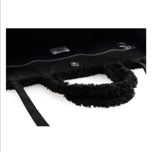 Ugg X Telfar - Picture 3 of 4